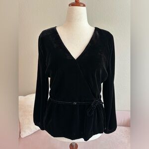 NWT J. Crew beautiful black velvet v-neck faux wrap front top Tie belt Womens 12